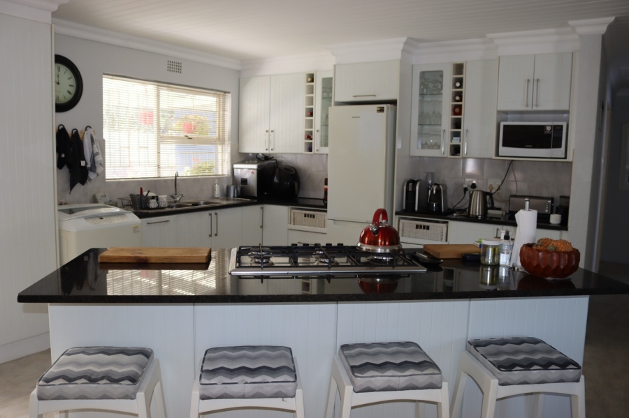 3 Bedroom Property for Sale in Kleinmond Western Cape